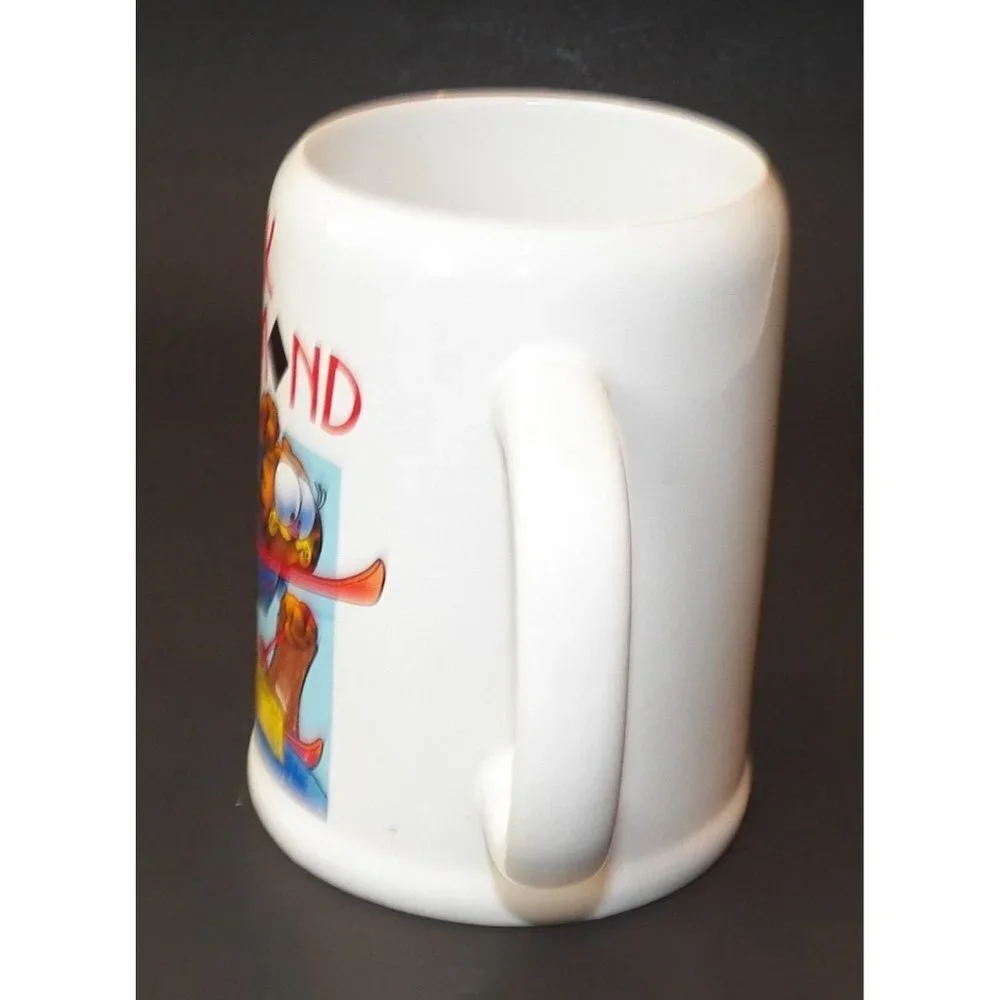 VTG Garfield Black Diamond Skiing Mug Coffee Cup Glass 1978 Enesco